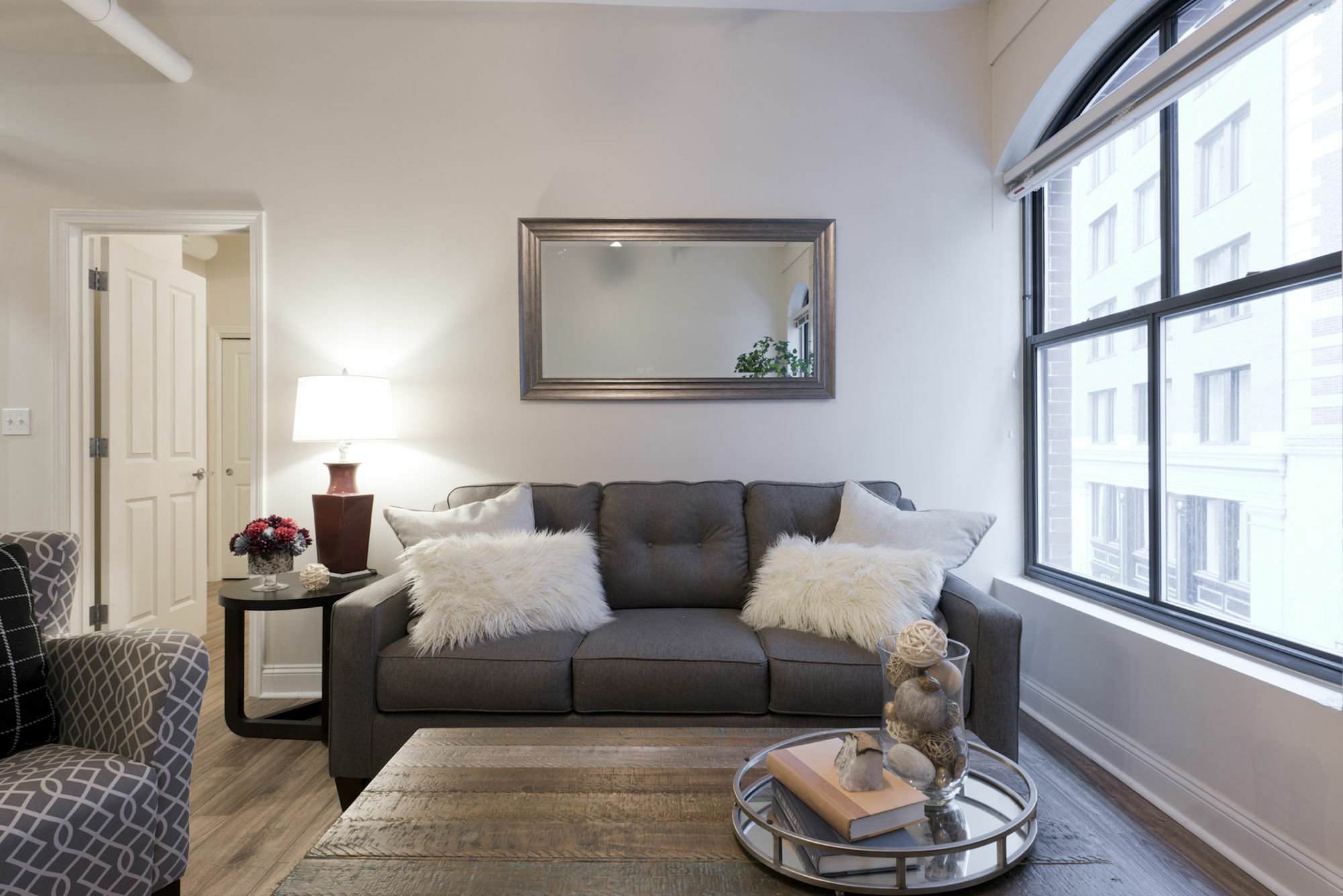 Apartment Posh 2br In Financial District By Sonder Boston